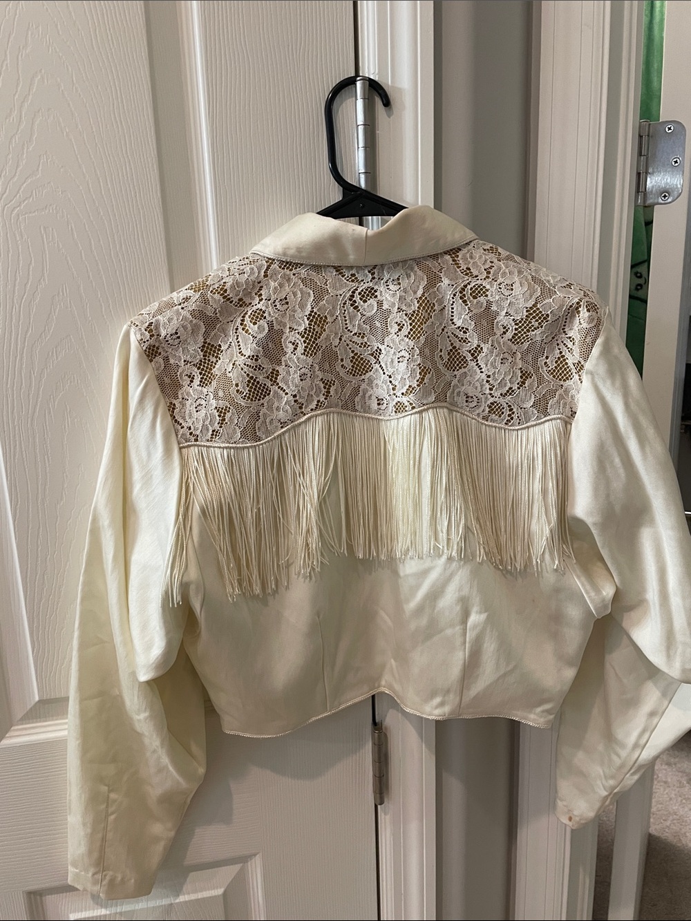Vintage Cream Lace Fringe Jacket - - Picture 7 of 10